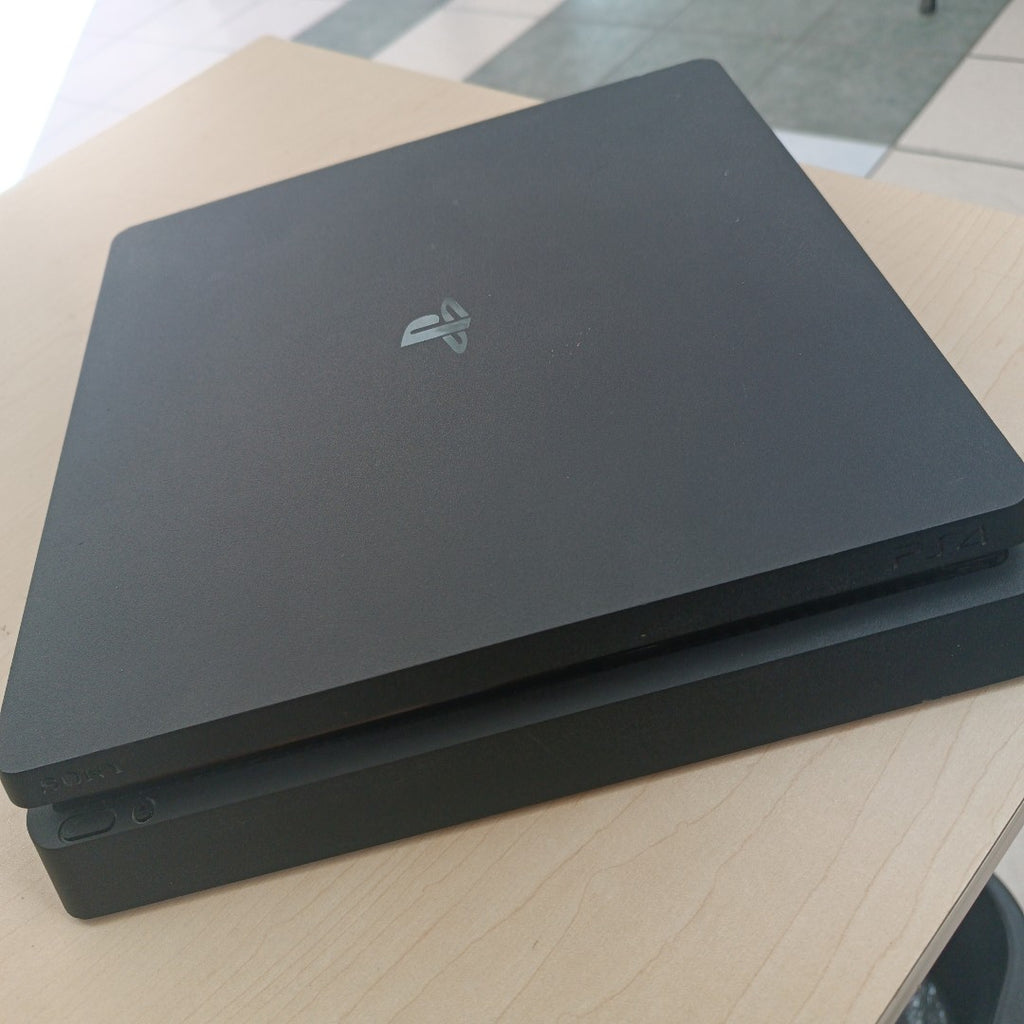 CONSOLA DE VIDEOJUEGO SONY PS4 SLIM 1 TB (SEMINUEVO)