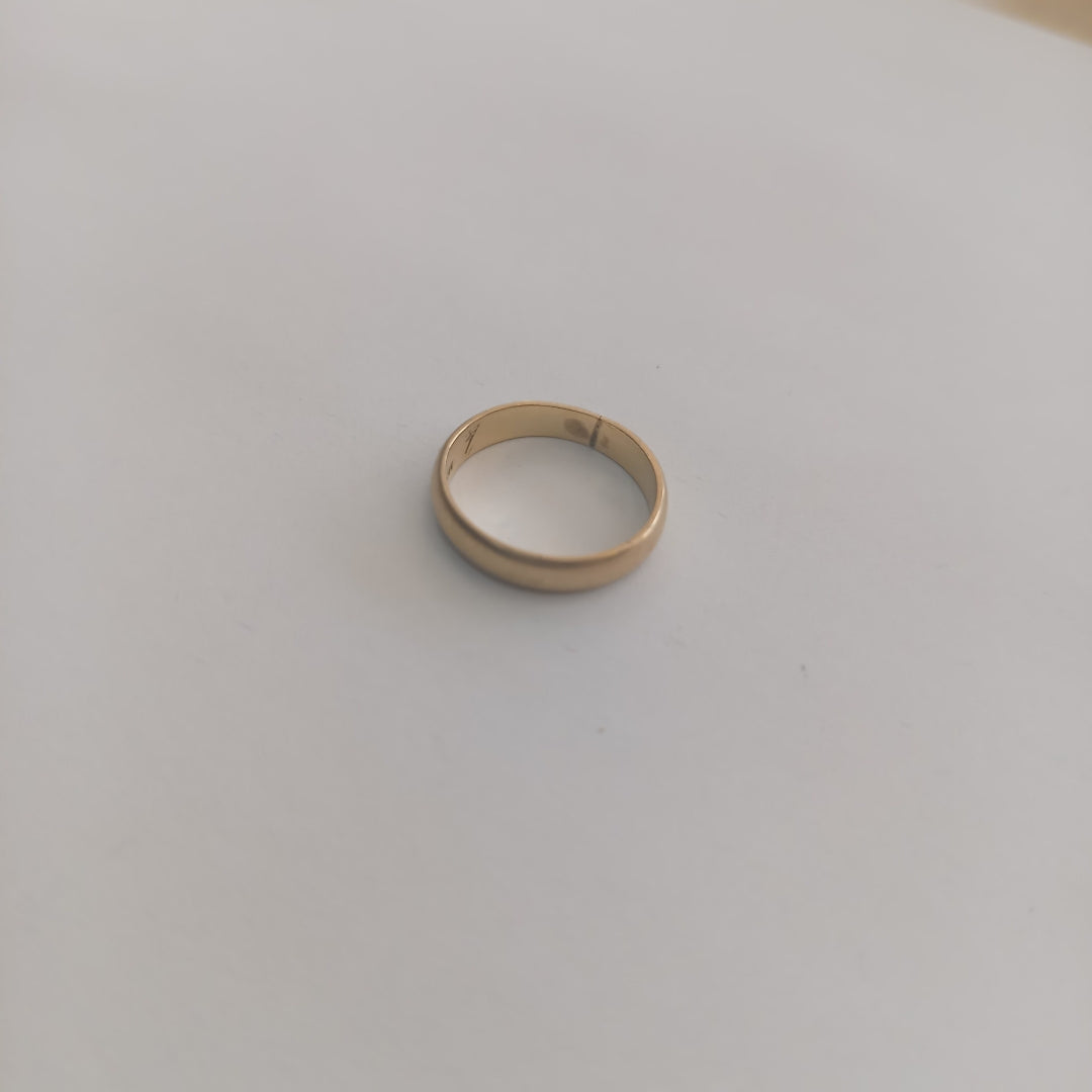 ARGOLLA. ORO. 14 K 2.8 GRMS (SEMINUEVO)