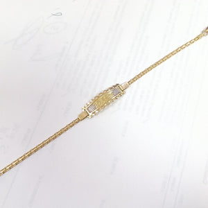 Descriptive image text