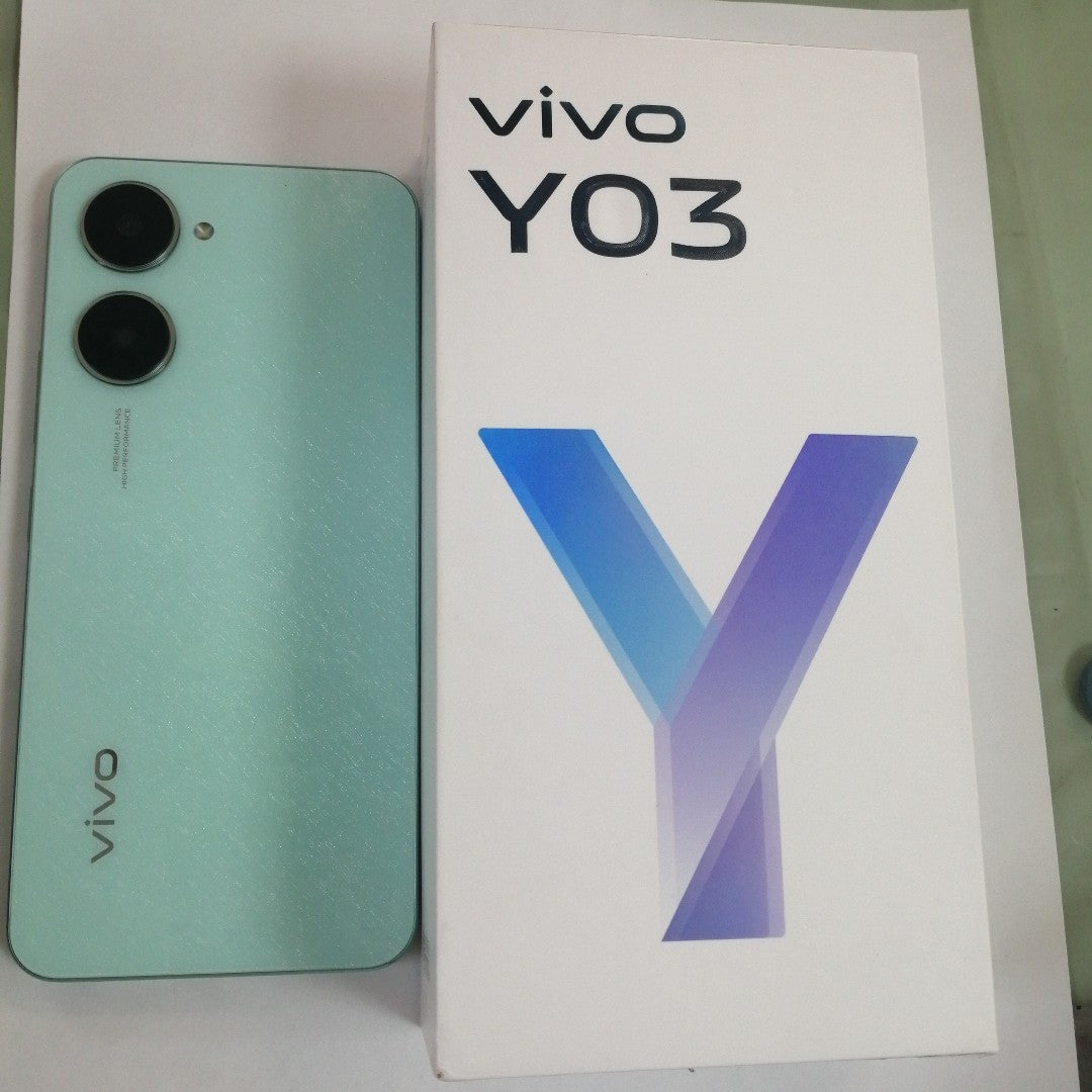 CELULAR VIVO Y03 V2332 (2024) 128 GB 4 GB RAM (SEMINUEVO)