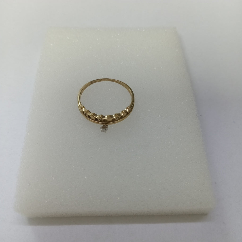 10024AND00070A1648 FRD6 ANILLO DE ESTRELLA CON ESTRELLA COLGANDO CON CIRCONIAS ORO 10K 1.4GRS (NUEVO)