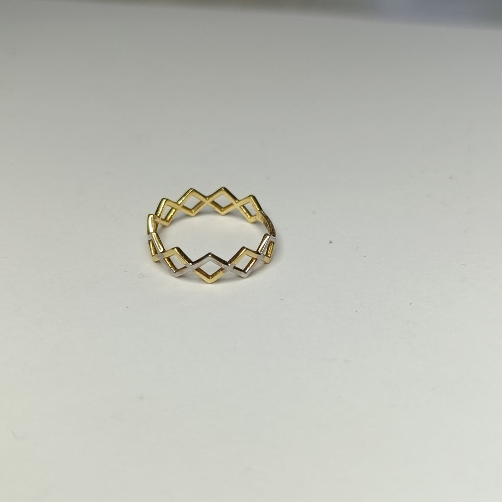 10275AND00075B2908 FRD12 ANILLO DE CUADROS DOS OROS ORO 14K 1.8GRS (NUEVO)