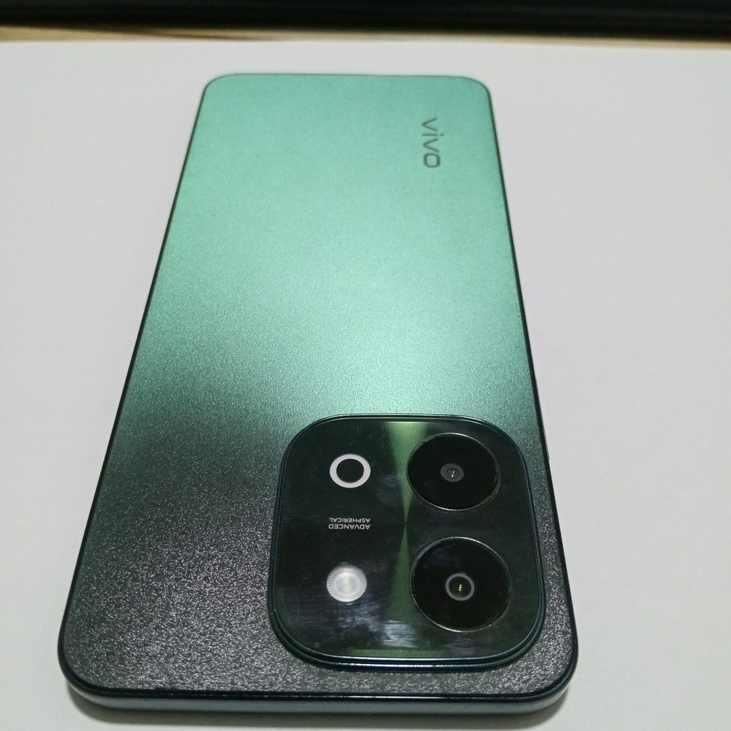 CELULAR VIVO Y28 V2352 256 GB 8 GB RAM (SEMINUEVO)