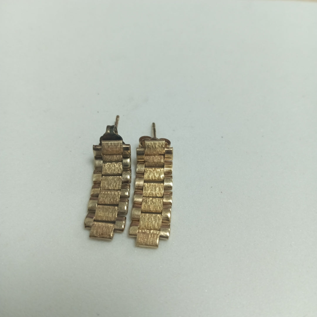 ARETES PAR. ORO. 14 K 3.5 GRMS (SEMINUEVO)