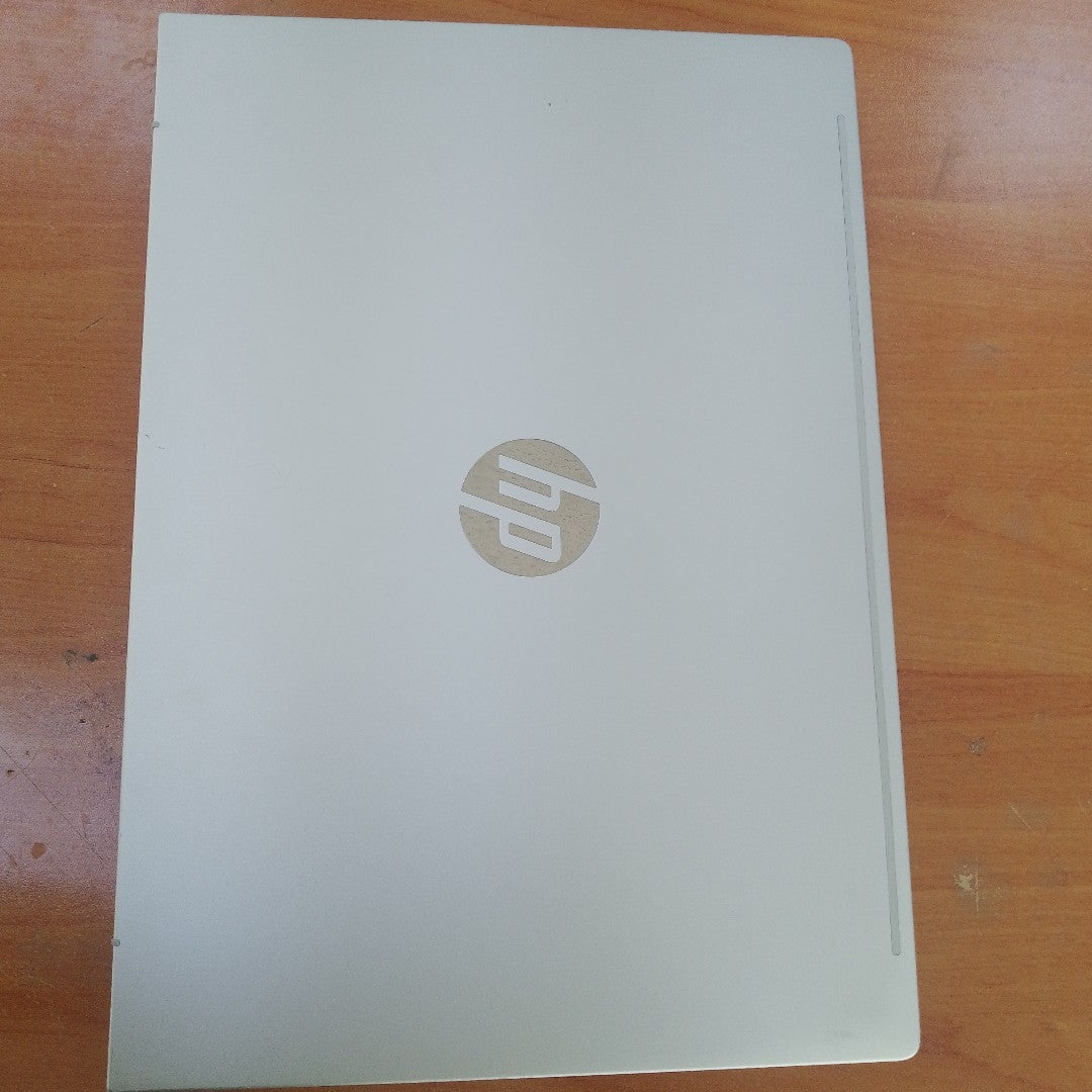 LAPTOP HP PROBOOK 440 G11 (2025) 512 GB SSD 8 GB RAM (SEMINUEVO)