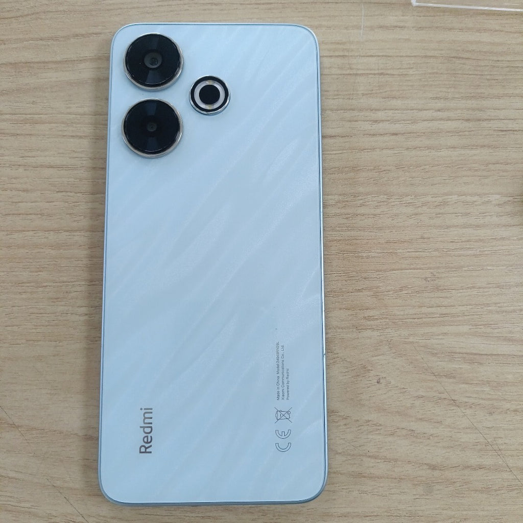 CELULAR XIAOMI REDMI 13 24049RN28L (2024) 256 GB 8 GB RAM (SEMINUEVO)