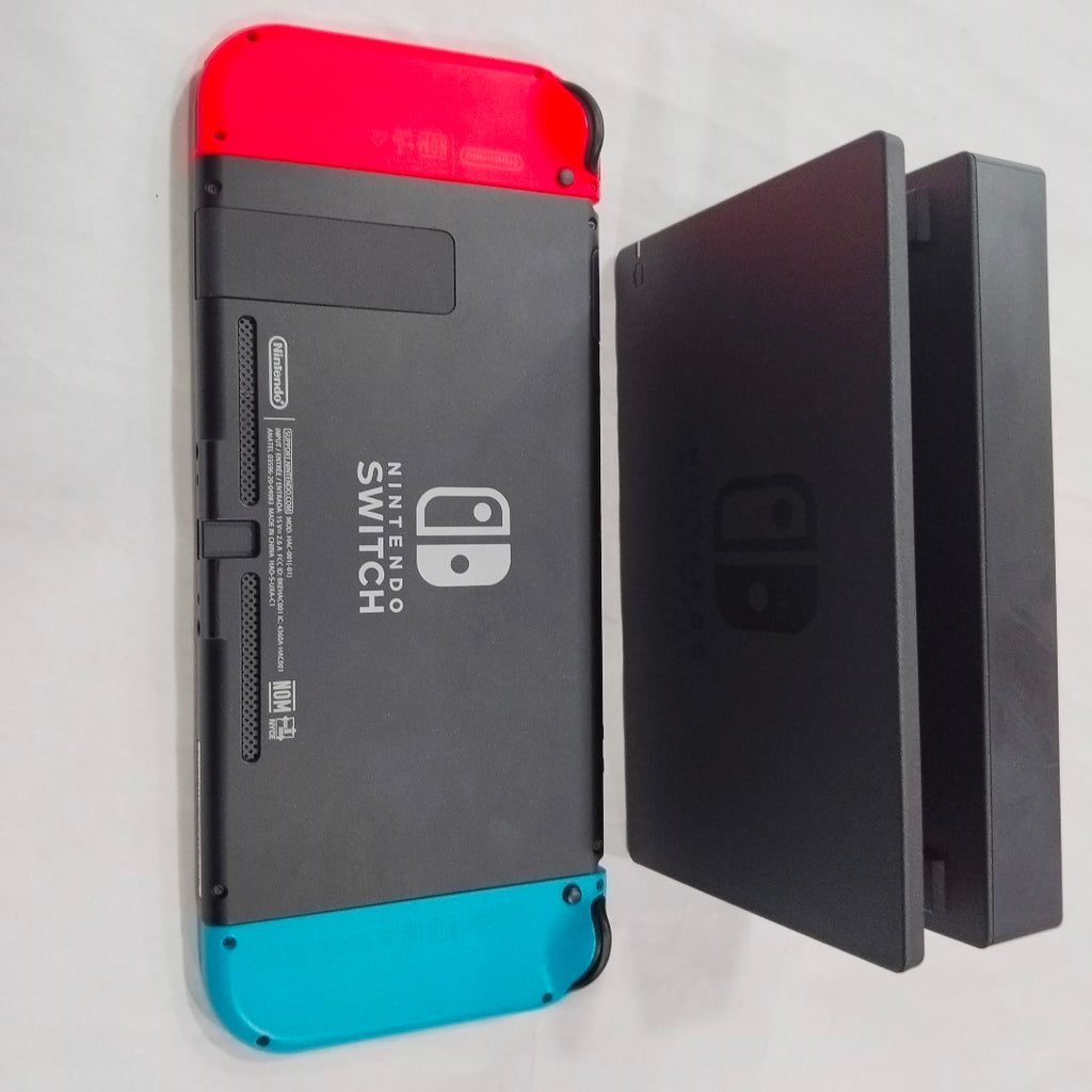 CONSOLA DE VIDEOJUEGO NINTENDO SWITCH 32 GB (SEMINUEVO)