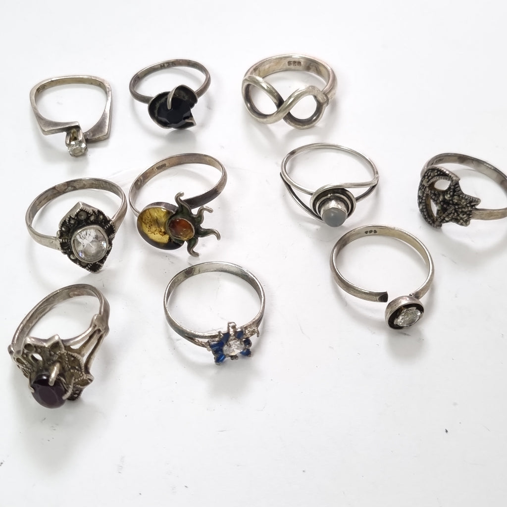 ANILLO. PLATA. 29.9 GRMS (SEMINUEVO)