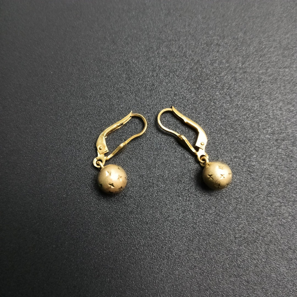 ARETES PAR. ORO. 14 K 1.7 GRMS (SEMINUEVO)