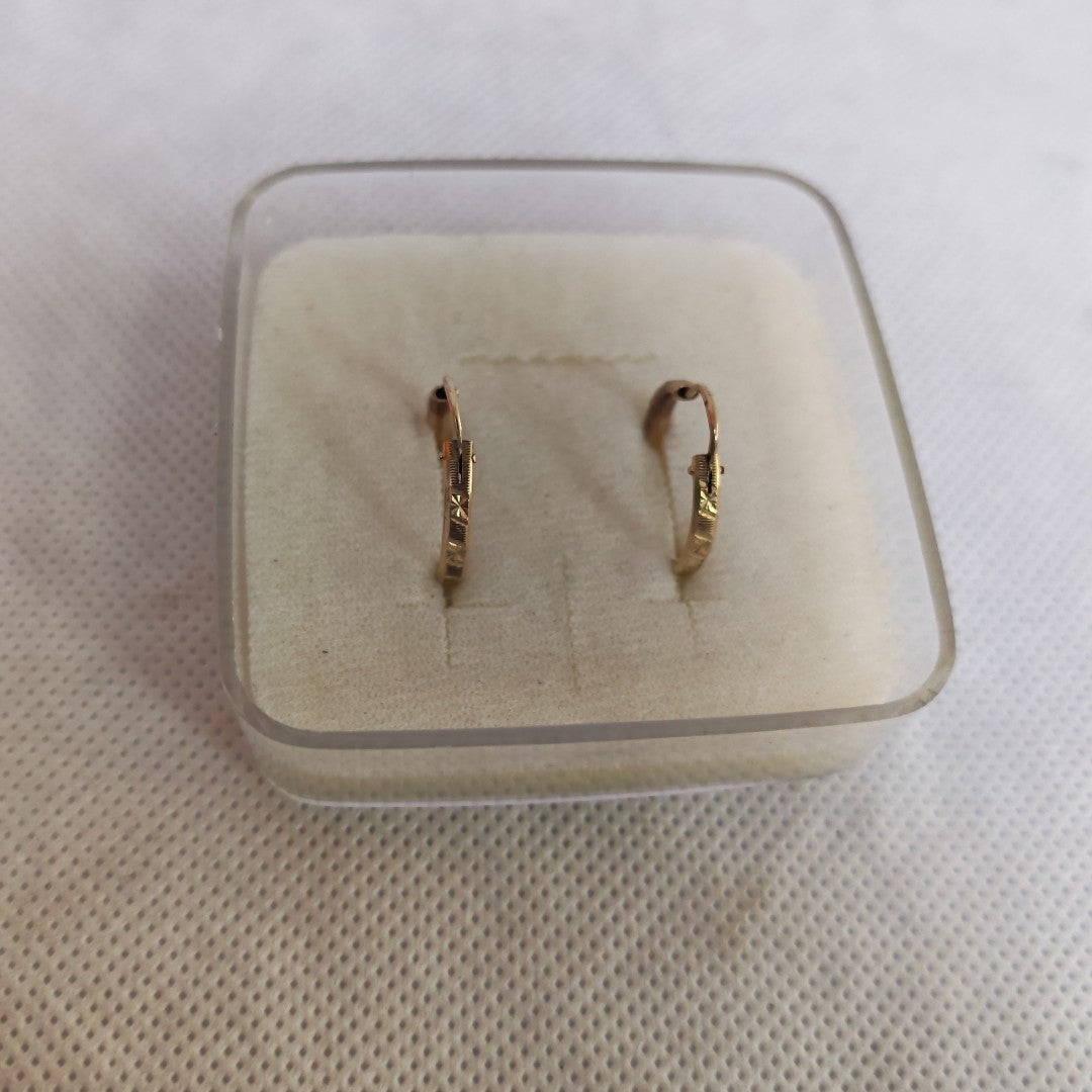 ARRACADAS PAR. ORO. 10 K 1.4 GRMS (SEMINUEVO)