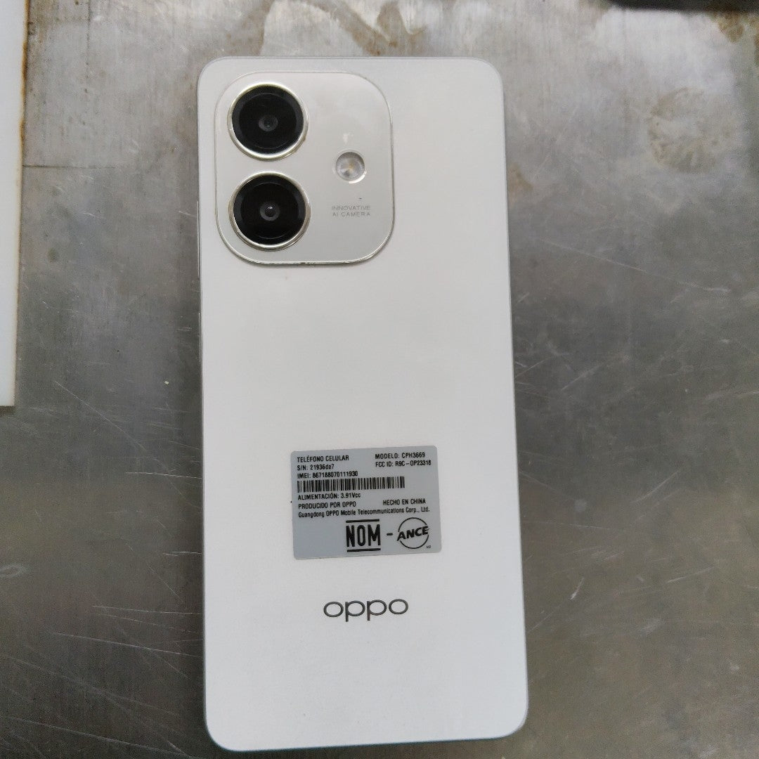 CELULAR OPPO  A60 CPH3669 256 GB 8 GB RAM (SEMINUEVO)