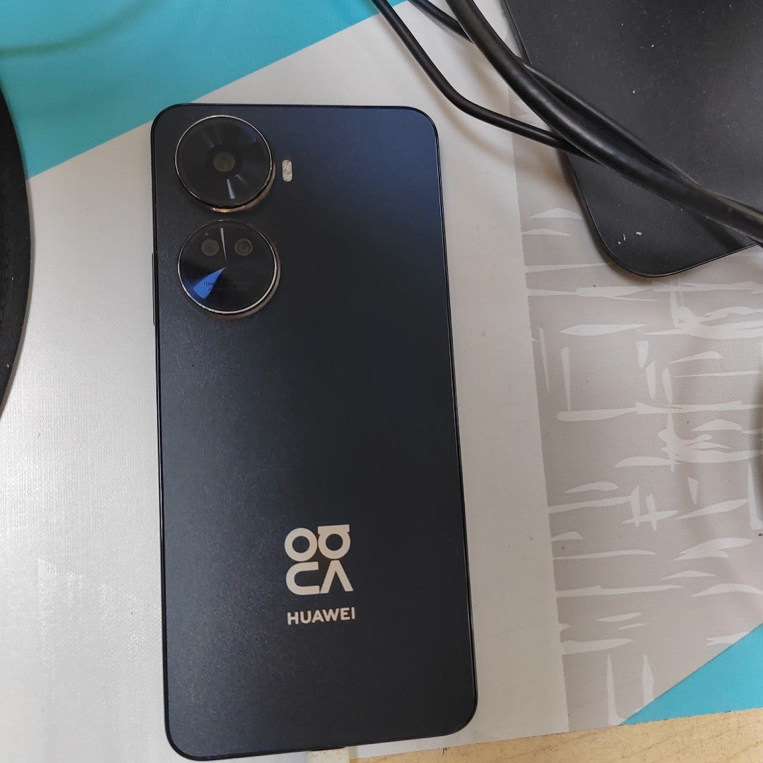 CELULAR HUAWEI NOVA 12SE  BNE-LX3 256 GB 8 GB RAM (SEMINUEVO)