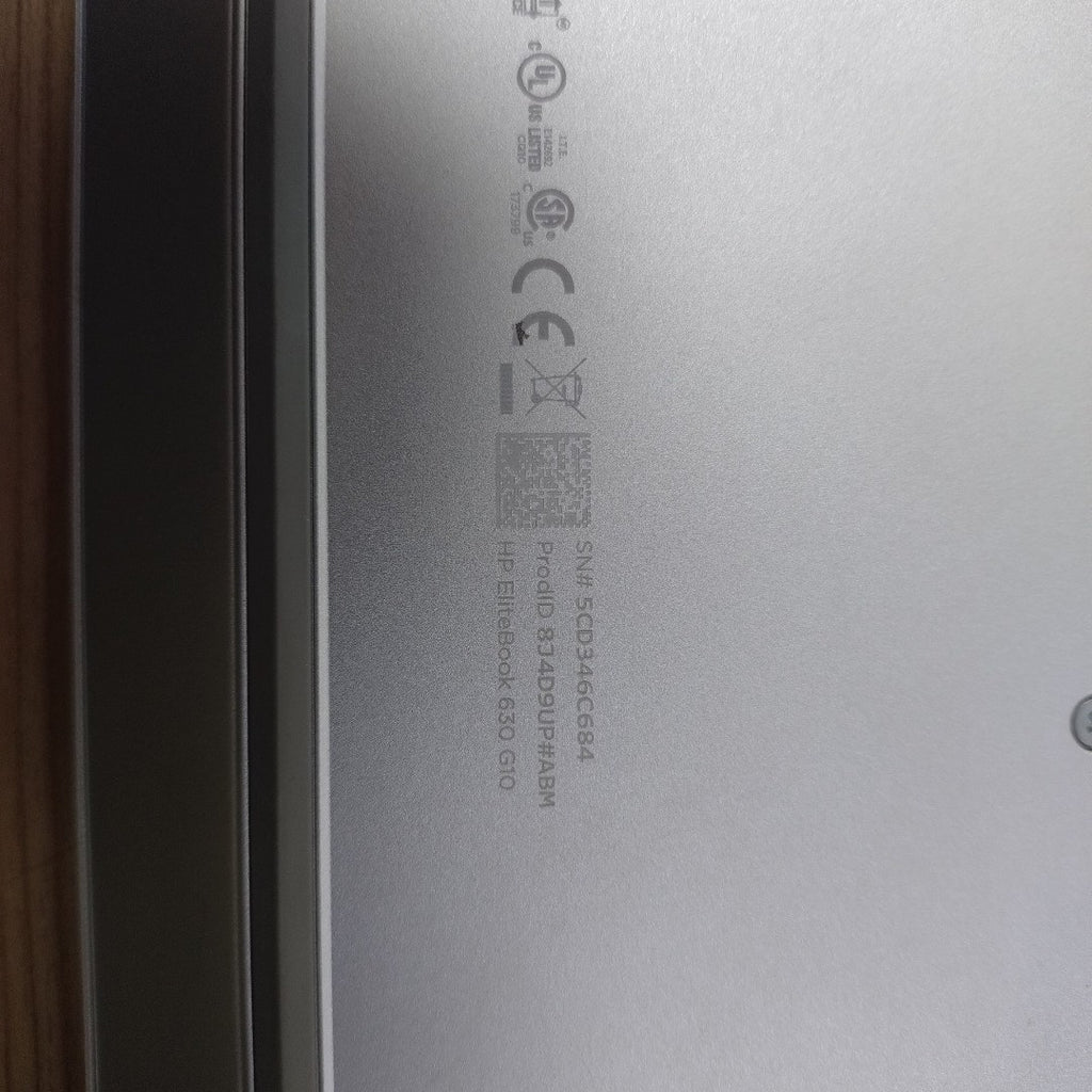 LAPTOP HP ELITEBOOK 630 G10 (2024) 512 GB SSD 32 GB RAM (SEMINUEVO)