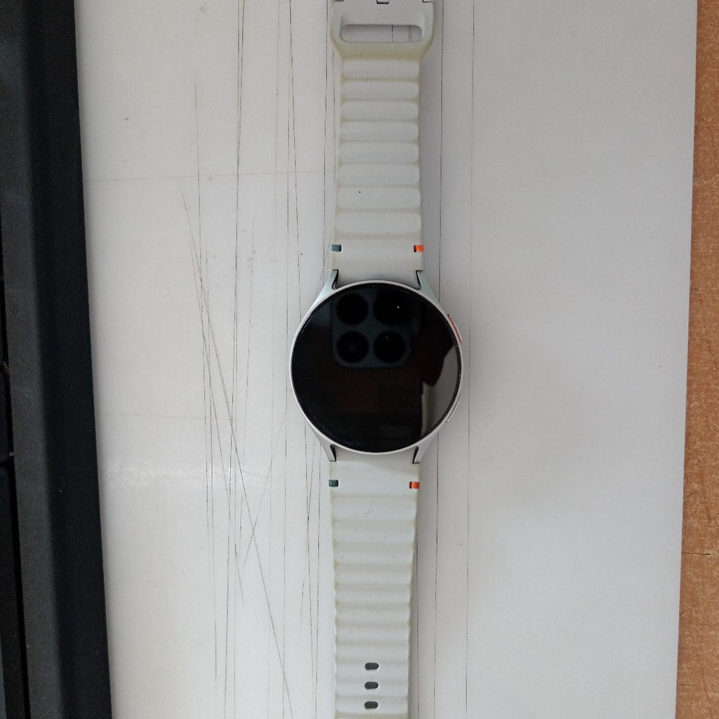 SMARTWATCH SAMSUNG GALAXY WATCH 7 SM-L310 44 MM GPS (SEMINUEVO)