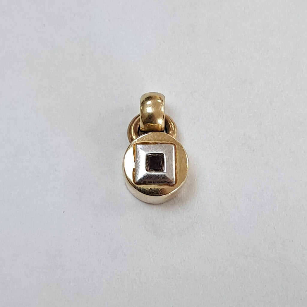 K1 3,20 GRMS 14 K ESPECIFICACIONES COMPLEMENTARIAS DIJE CIRCULO CIRCONIA (SEMINUEVO)