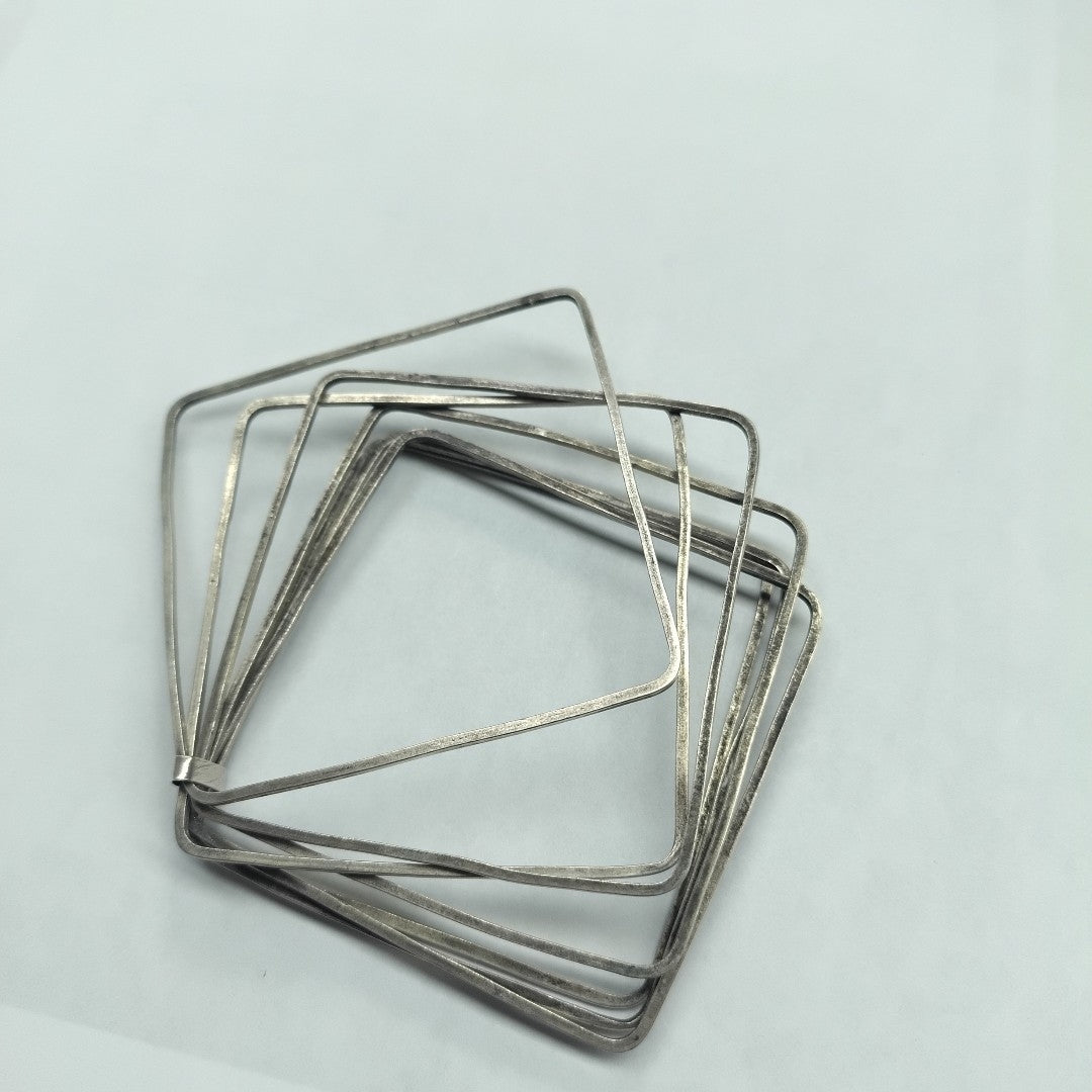 PULSERA. PLATA. 27.8 GRMS (SEMINUEVO)