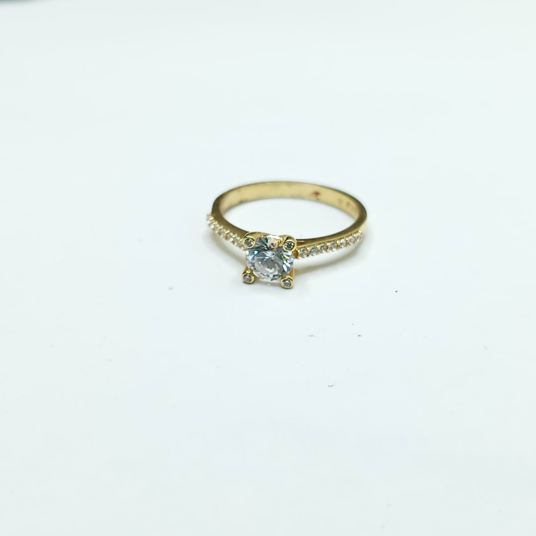 10431ANC20660B206 FRD3 SOLITARIO CON CIRCONIA EN BASE V CON 4 UÑAS GRUESAS O/A ORO 14K 2.2GRS (NUEVO)