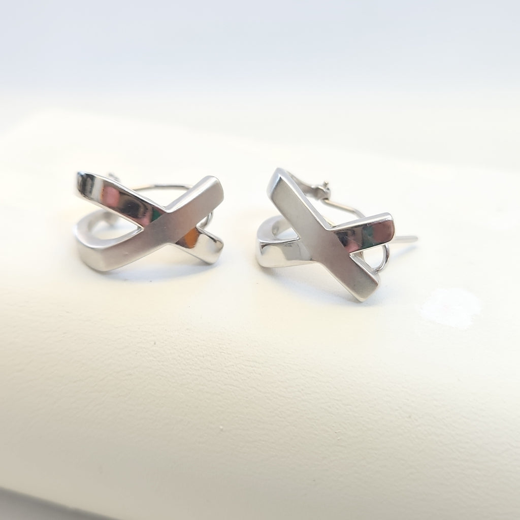 ARETES PAR ORO BLANCO 14 K 8.3 GRMS (SEMINUEVO)