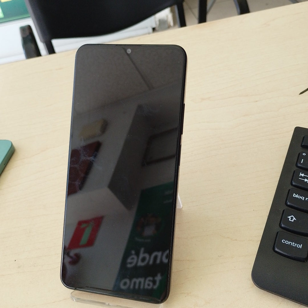 CELULAR REALME C53 RMX3760 (2023) 256 GB 8 GB RAM (SEMINUEVO)