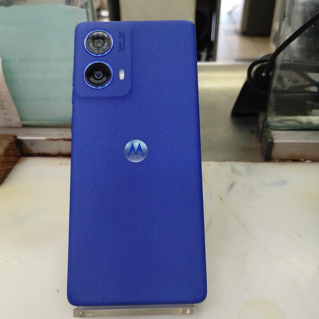 CELULAR MOTOROLA MOTO G85 5G XT2427-1 256 GB 8 GB RAM (SEMINUEVO)