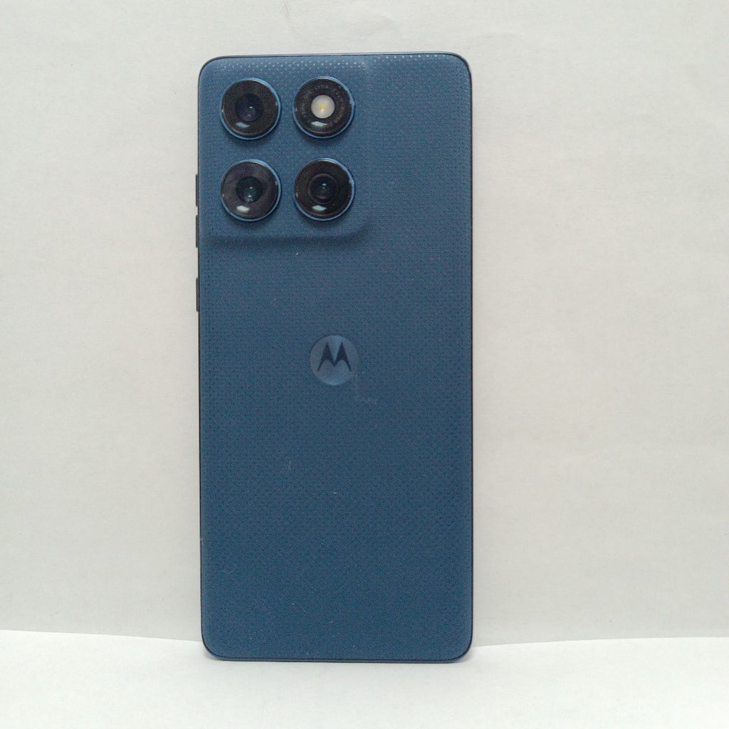 CELULAR MOTOROLA EDGE 60 XT2505-3 (2025) 512 GB 12 GB RAM (SEMINUEVO)