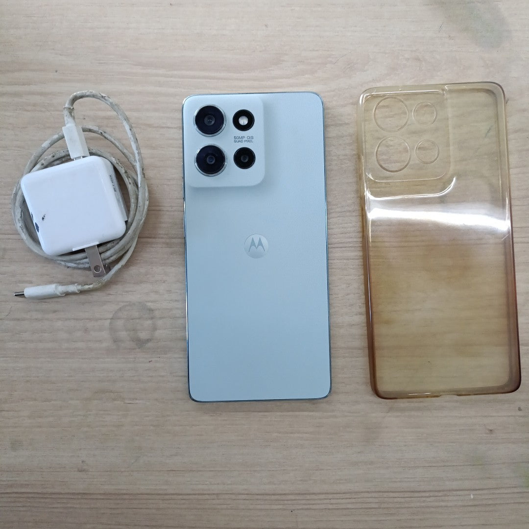 CELULAR MOTOROLA MOTO G75 5G XT2437-2 (2024) 256 GB 8 GB RAM (SEMINUEVO)