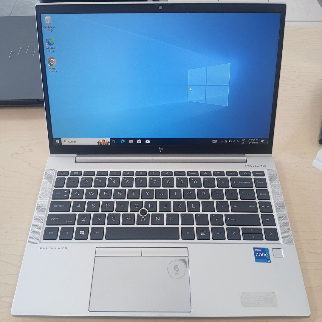 LAPTOP HP ELITEBOOK 840 G8 (2022) 512 GB SSD 16 GB RAM (SEMINUEVO)