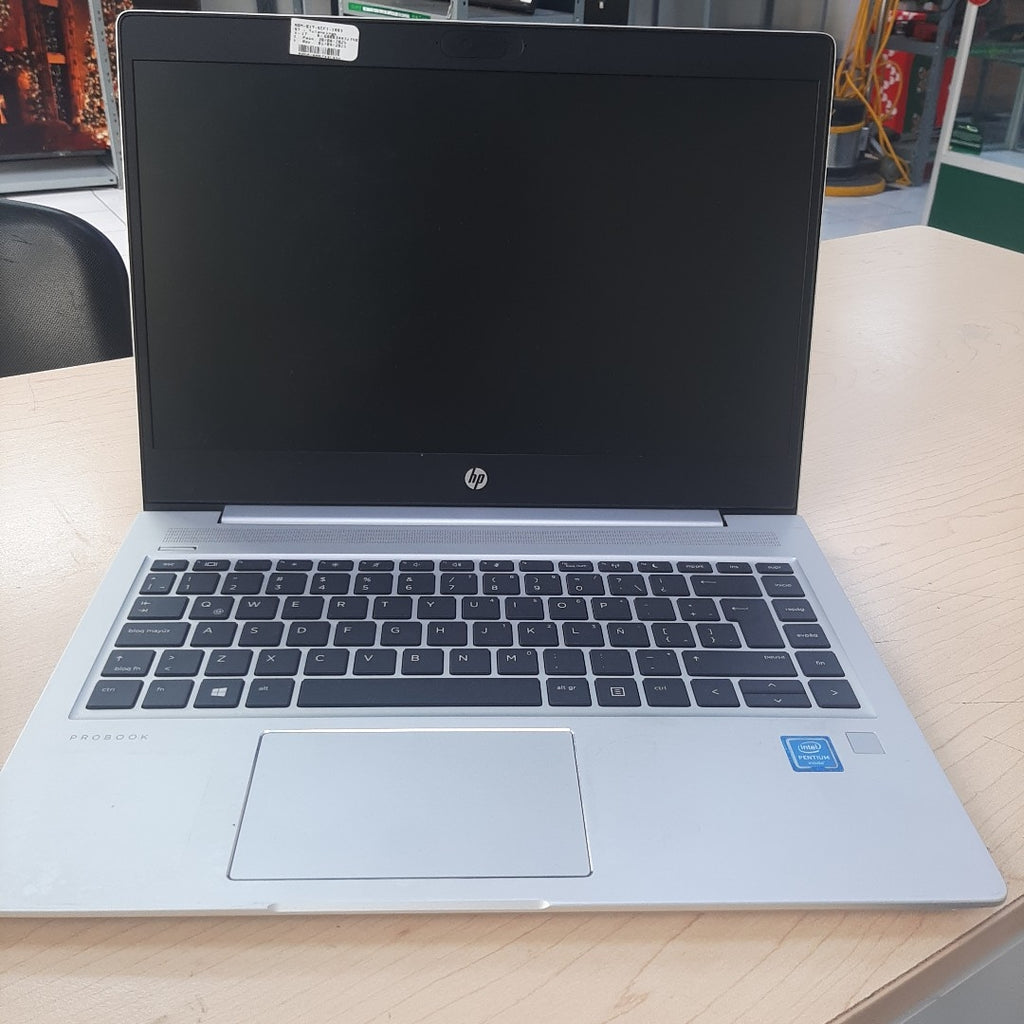 LAPTOP HP PROBOOK 440 G7 (2022) 256 GB SSD 12 GB RAM (SEMINUEVO)