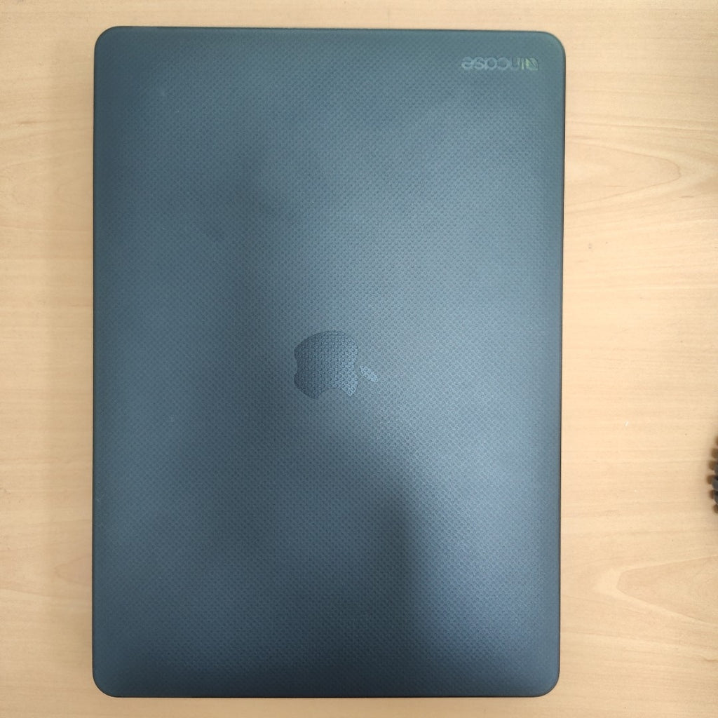 LAPTOP APPLE MACBOOK AIR 13" 2020 3.2 A2337 256 GB SSD 8 GB RAM (SEMINUEVO)