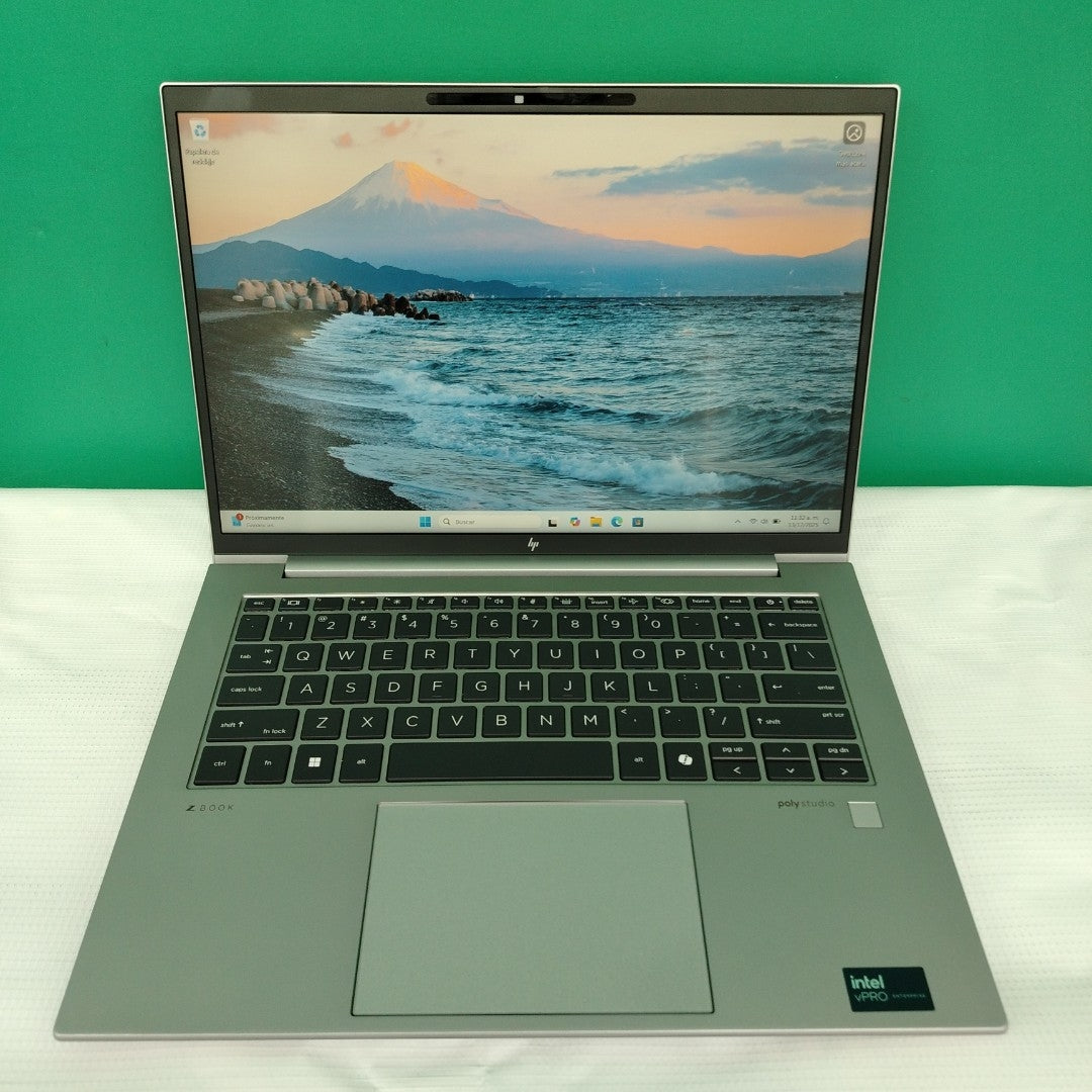 LAPTOP HP ZBOOK FIREFLY 14 G11 (2024) 512 GB SSD 16 GB RAM (SEMINUEVO)