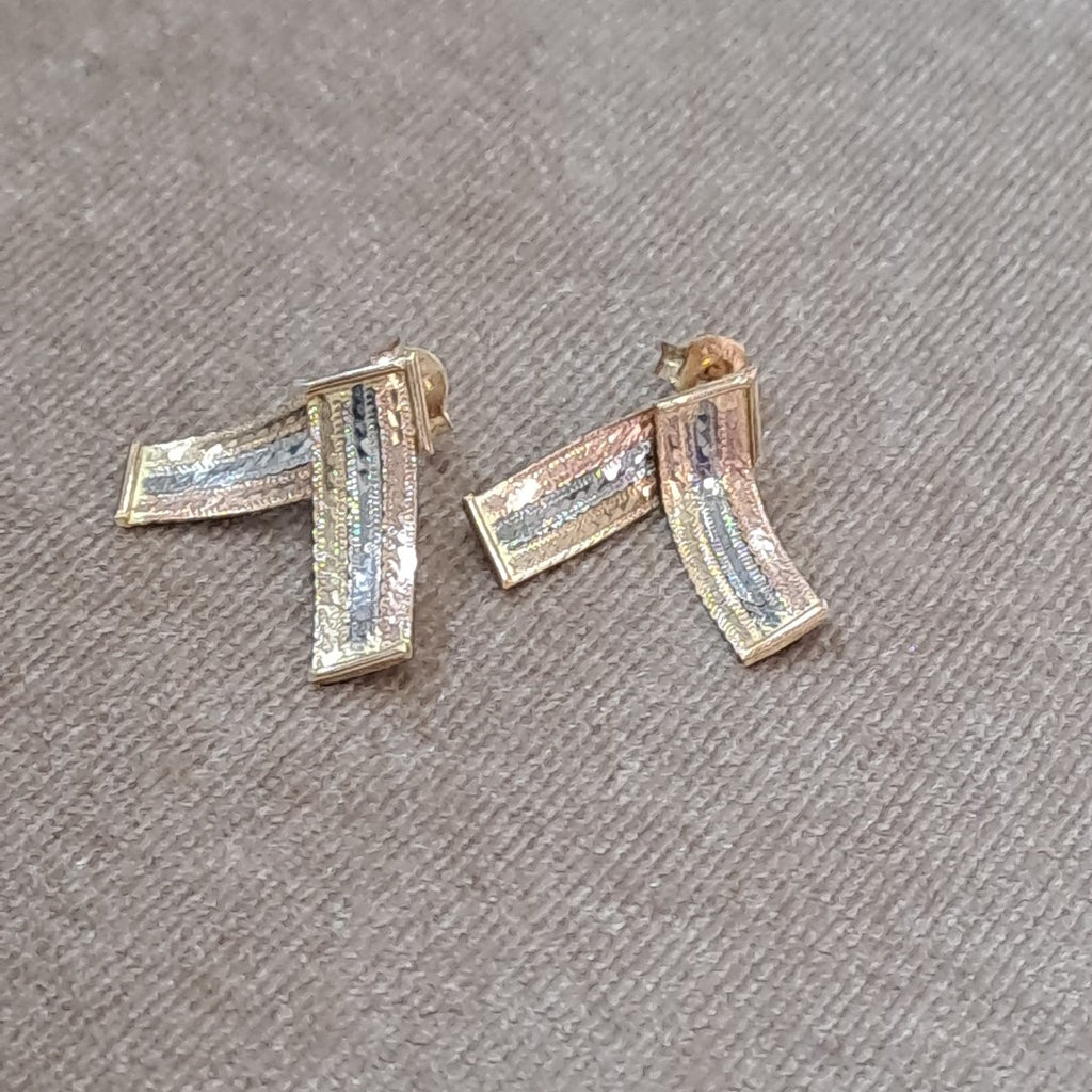 ARETES PAR ORO 10 K 1.9 GRMS (SEMINUEVO)