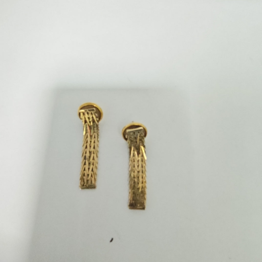 K1 12,10 GRMS 18 K ESPECIFICACIONES COMPLEMENTARIAS PAR DE ARETES DE ORO AMARIL (SEMINUEVO)