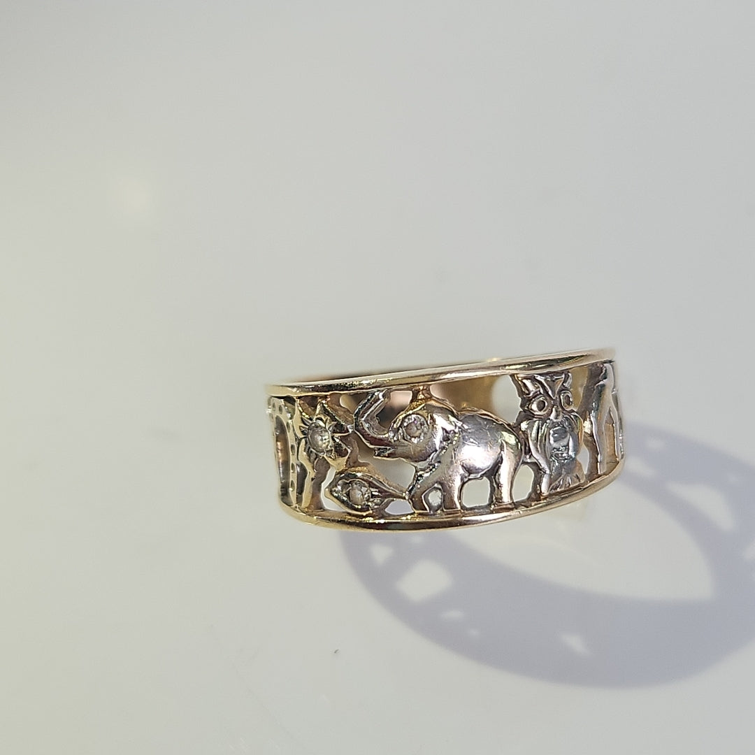 K1 3,30 GRMS 10 K ESPECIFICACIONES COMPLEMENTARIAS ARGOLLA, MOTIVO BUENA SUERTE (SEMINUEVO)