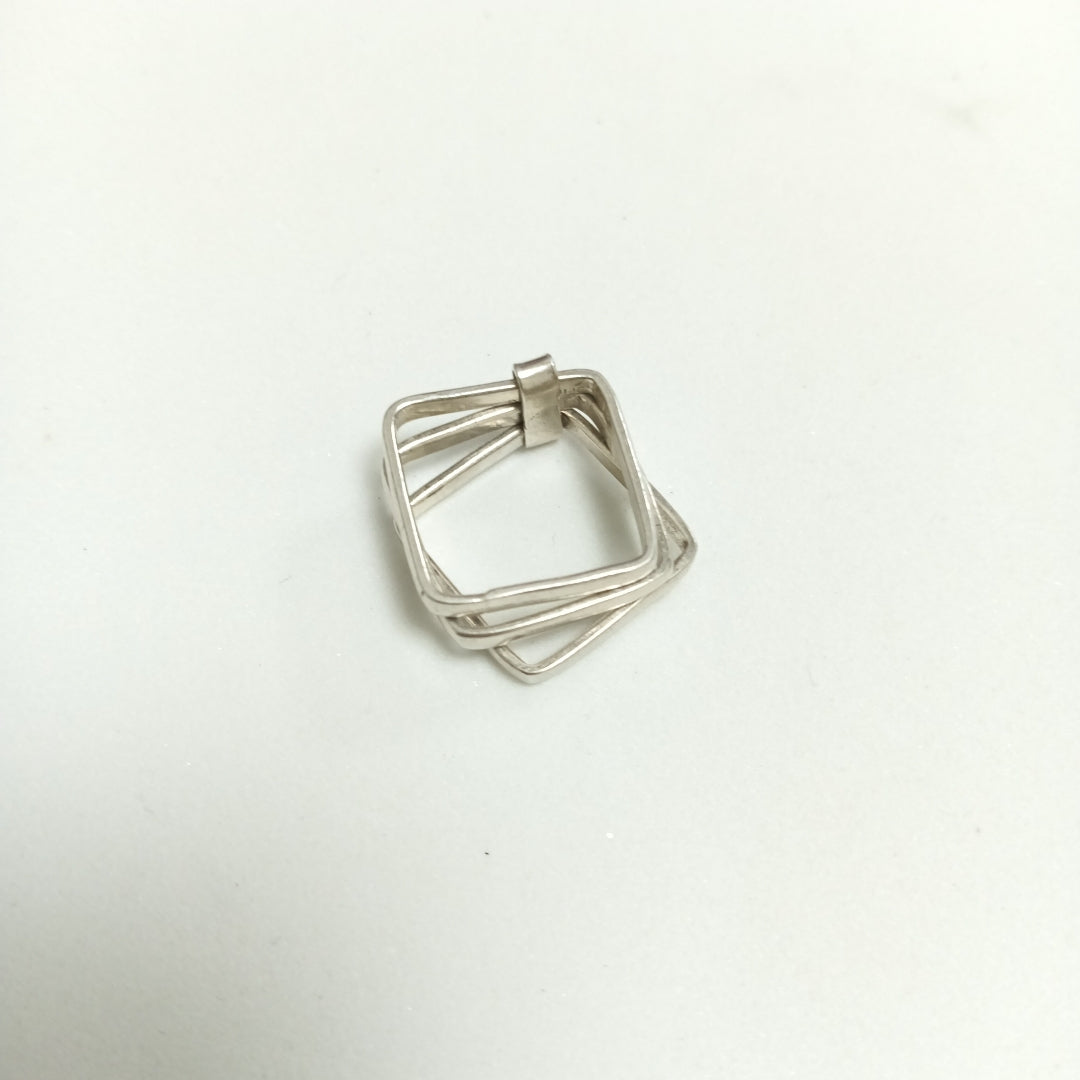 ANILLO PLATA 4.7 GRMS (SEMINUEVO)