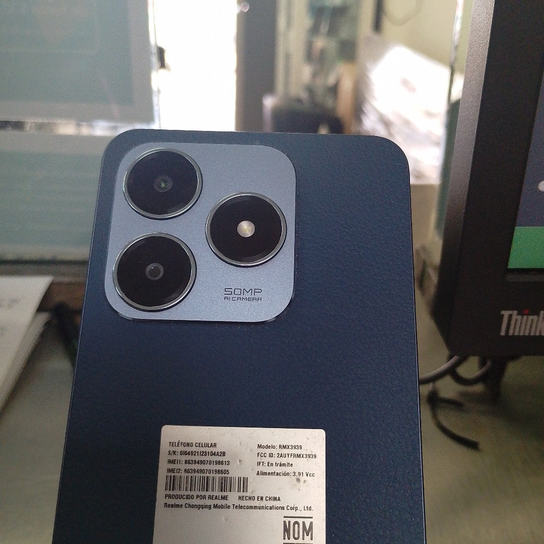 CELULAR REALME C63 RMX3939 (2024) 256 GB 8 GB RAM (SEMINUEVO)