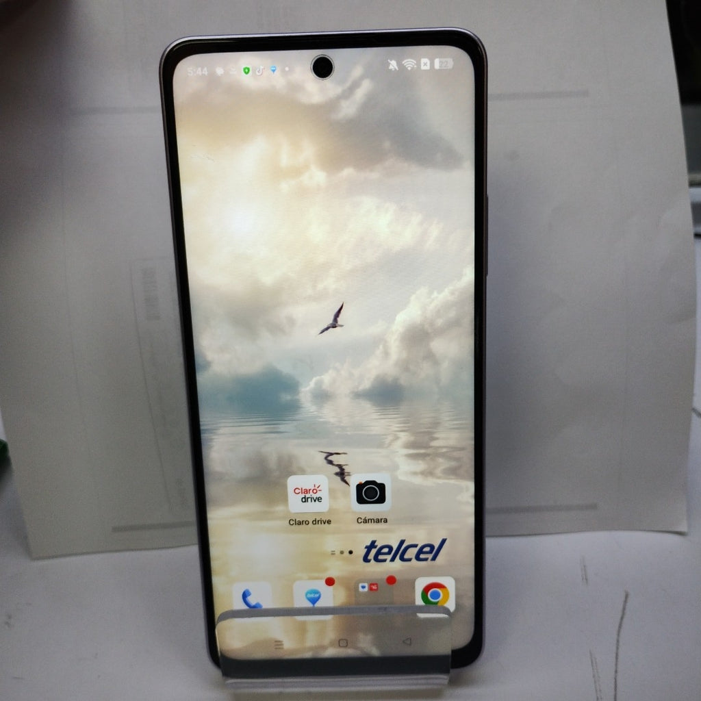 CELULAR OPPO  A5 PRO 5G CPH2695 (2025) 256 GB 8 GB RAM (SEMINUEVO)