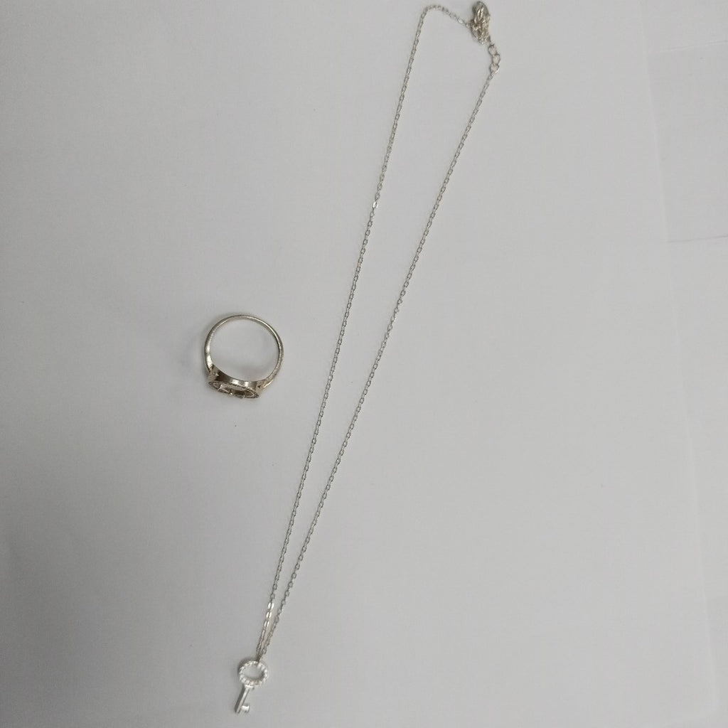 ANILLITO, CADENA, DIJE PLATA 4.3 GRMS (SEMINUEVO)