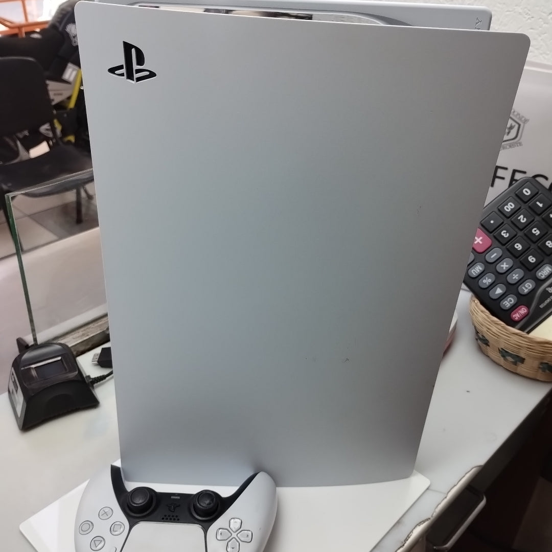 CONSOLA DE VIDEOJUEGO SONY PS5 DIGITAL 825 SSD (SEMINUEVO)