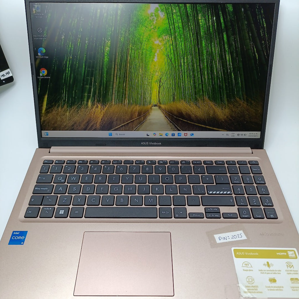 LAPTOP ASUS VIVOBOOK X1502ZA-EJ919W (2023) 512 GB SSD 8 GB RAM