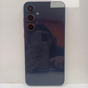 CELULAR SAMSUNG GALAXY A55 5G SM-A556E (2024) 256 GB 8 GB RAM (SEMINUEVO)