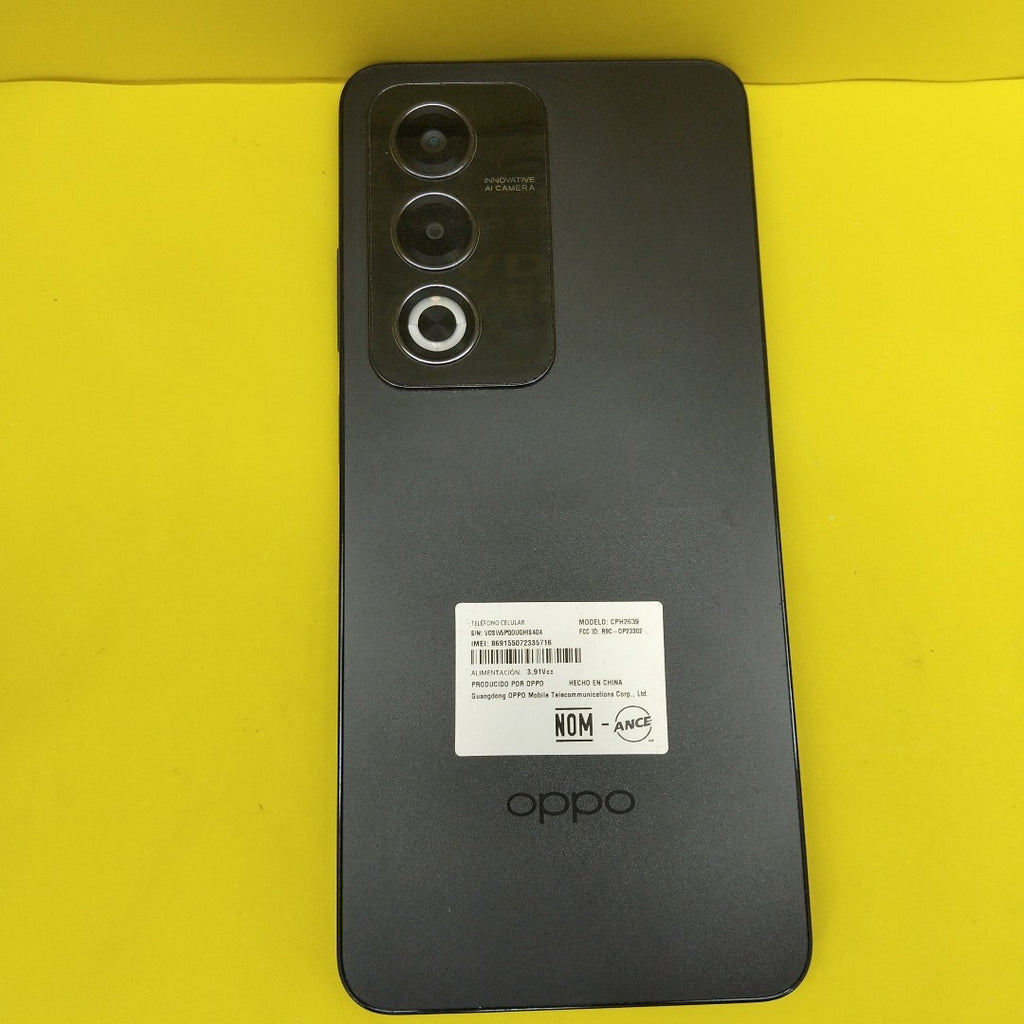 CELULAR OPPO  A80 5G CPH2639 (2024) 256 GB 8 GB RAM (SEMINUEVO)