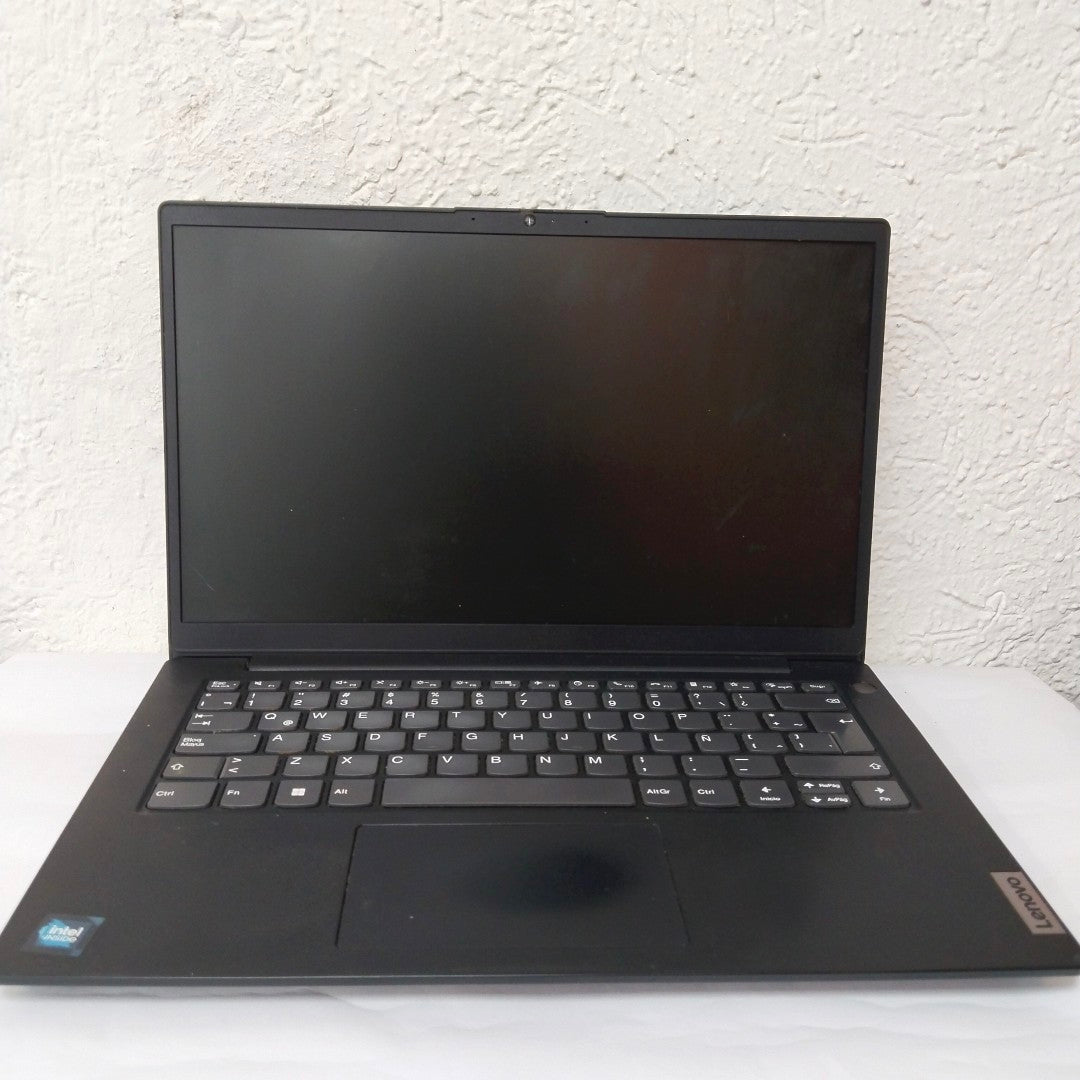 LAPTOP LENOVO  V14 G2 IJL (2023) 128 GB SSD 8 GB RAM (SEMINUEVO)