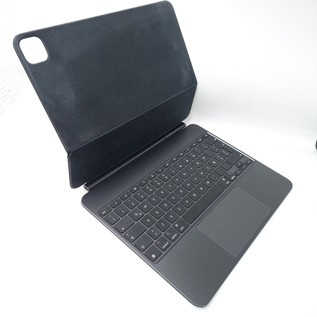 TECLADO INALAMBRICO APPLE MAGIC KEYBOARD A2974 RECARGABLE (SEMINUEVO)