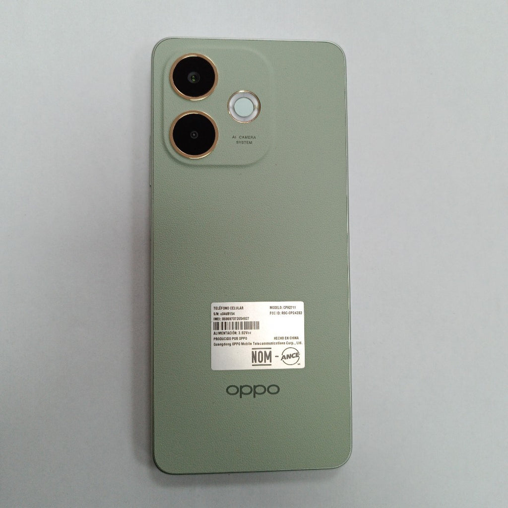 CELULAR OPPO  A5 PRO CPH2711 (2025) 256 GB 8 GB RAM (SEMINUEVO)