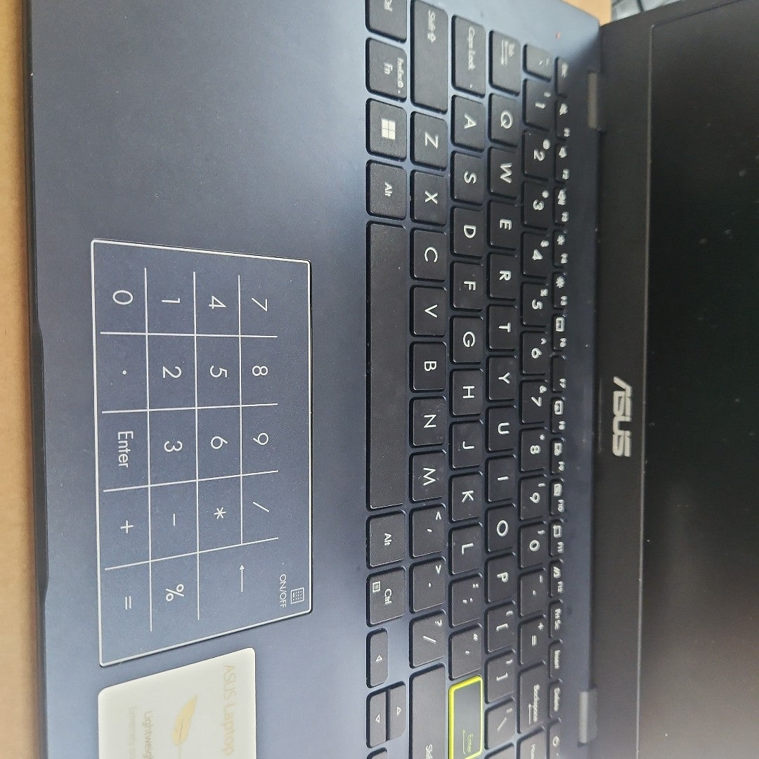 LAPTOP ASUS E410KA-CL464 (2024) 64 GB SSD 4 GB RAM (SEMINUEVO)