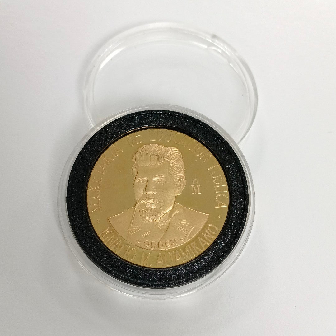 MEDALLA CONMEMORATIVA ORO 21 K 41.9 GRMS (SEMINUEVO)