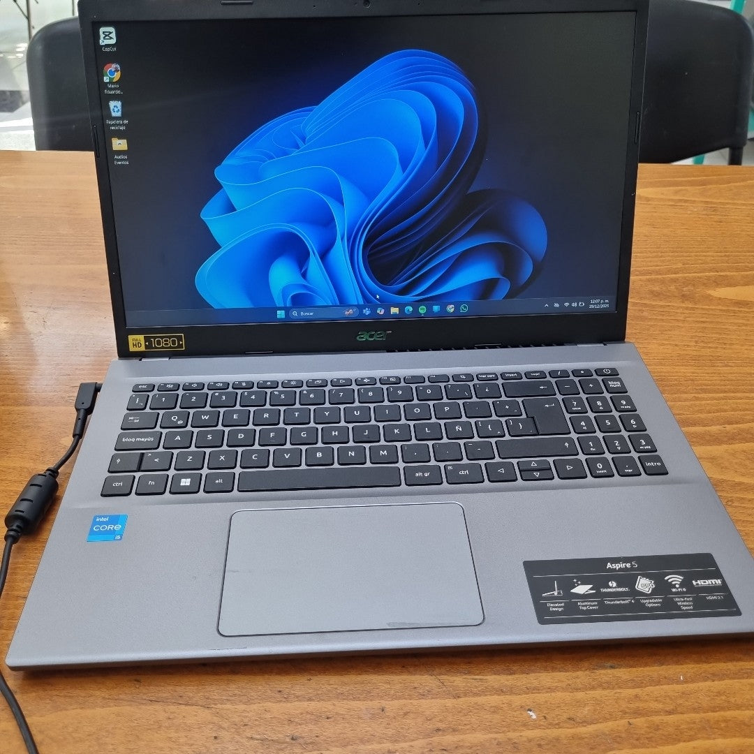 LAPTOP ACER ASPIRE 5 A514-54-79V9 (2023) 512 GB SSD 16 GB RAM (SEMINUEVO)