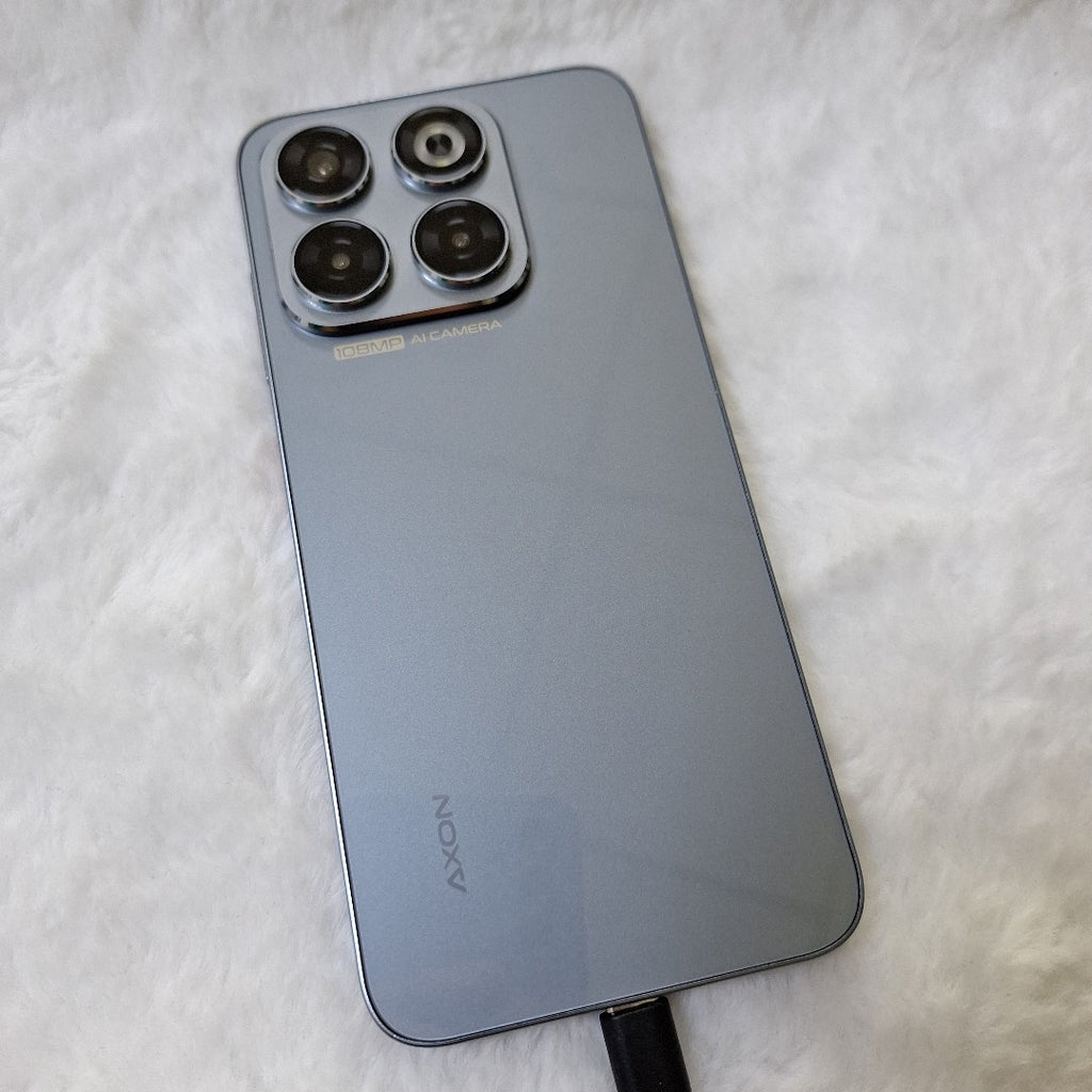 CELULAR ZTE AXON 70 Z2459 256 GB 6 GB RAM (SEMINUEVO)