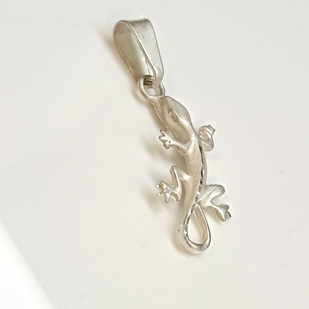 DIJE PLATA 2,70 GRMS (SEMINUEVO)