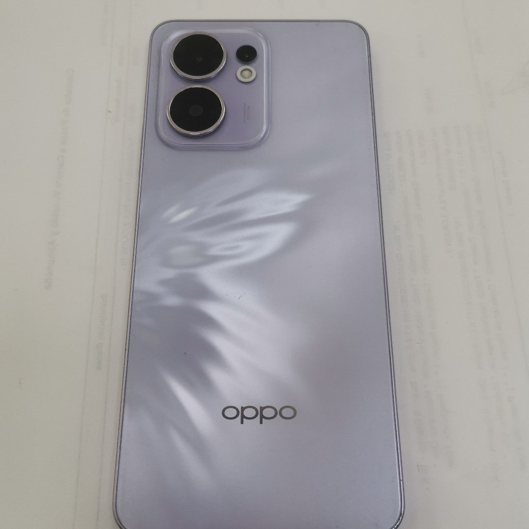 CELULAR OPPO  RENO 13F 5G CPH2699 (2025) 256 GB 12 GB RAM (SEMINUEVO)